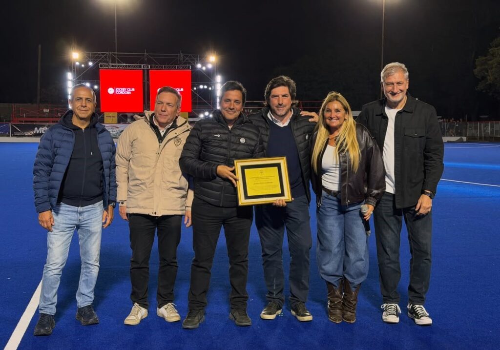 El Jockey Club Córdoba presentó oficialmente su nueva cancha de Hockey sobre Césped