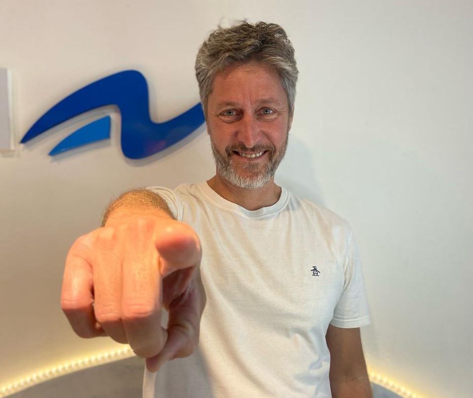 Gustavo Vélez: «El cambio debe ser practicado y ejecutado por la familia de la Natación de Córdoba»
