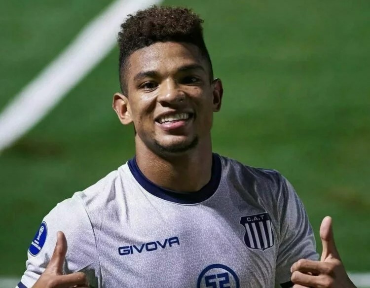 La lesión del delantero de Talleres, Diego Valoyes