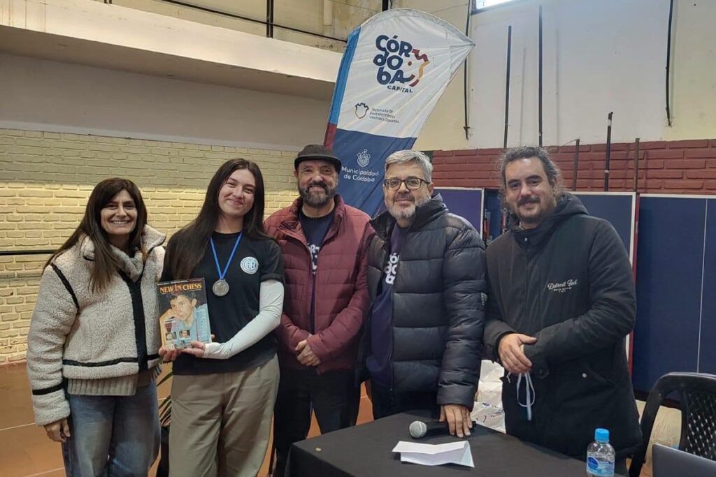 Camila Ferrín ganó invicta la 3ª fecha de la Liga Municipal de Ajedrez