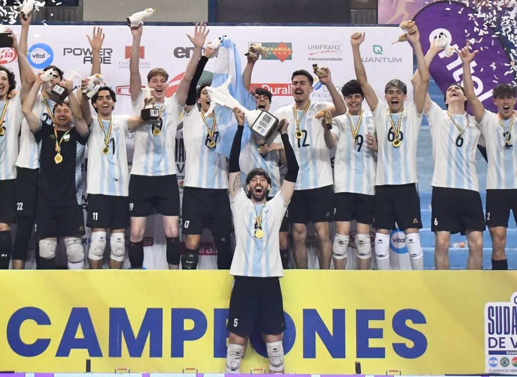 Cordobeses Campeones Sudamericanos con la Celeste y Blanca