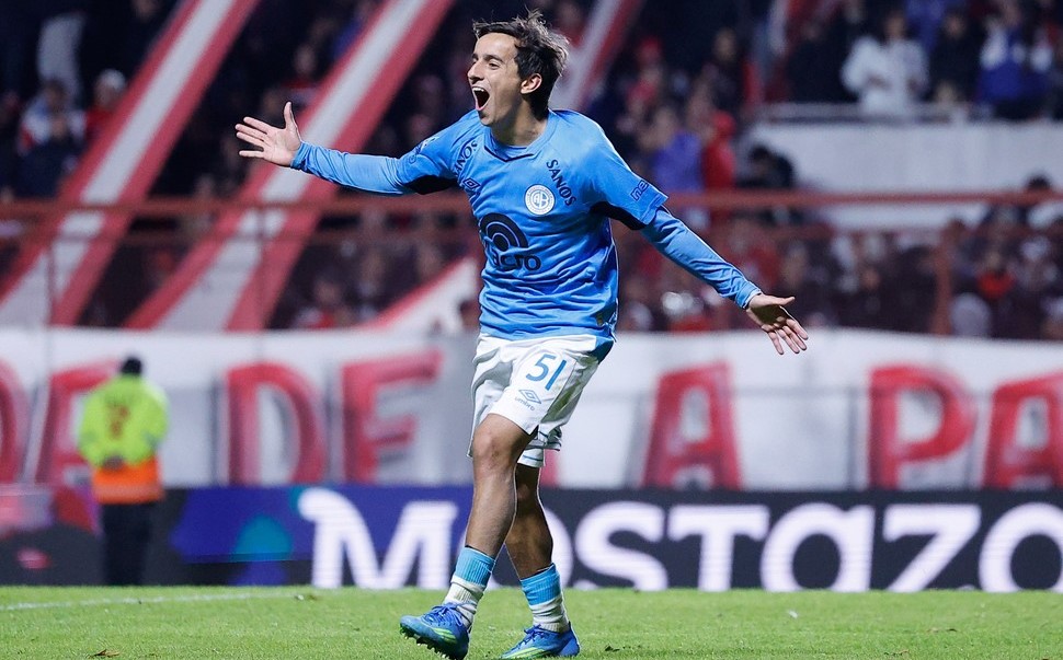 Belgrano juega ante Argentinos Juniors en Alberdi