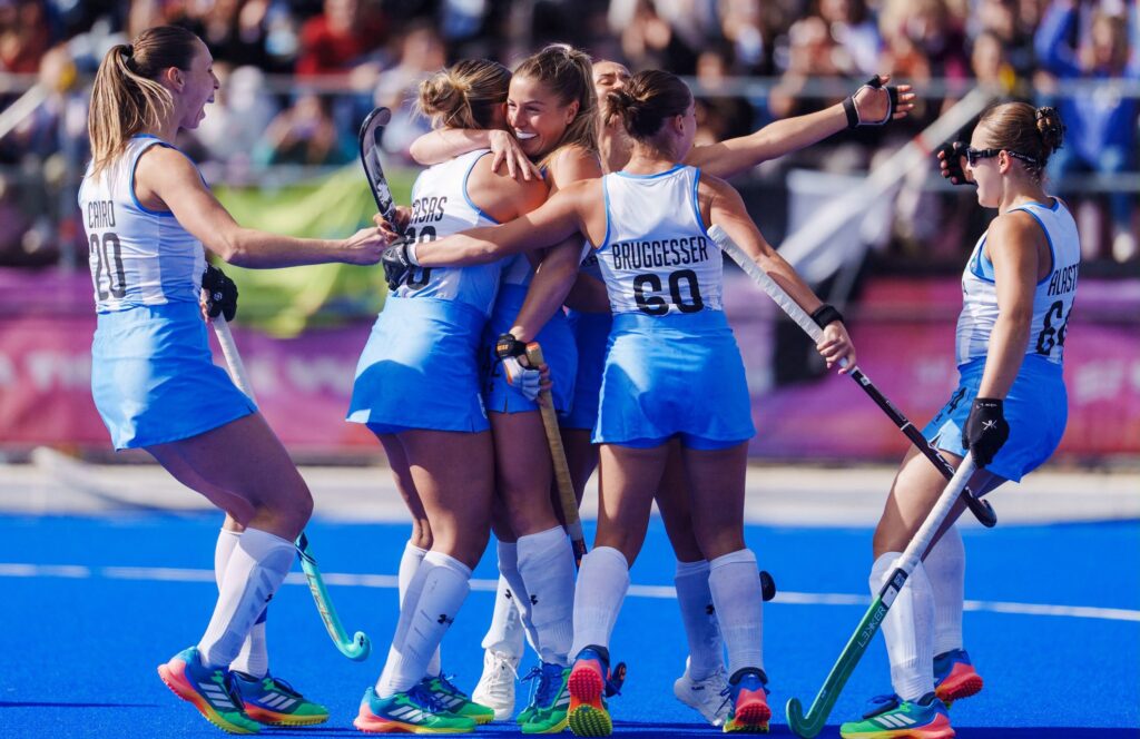 Las Leonas siguen cosechando éxitos, son medalla de oro en los Suramericanos