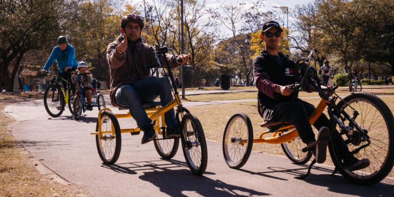 Primera salida de Ciclismo Urbano Adaptado en el Parque Sarmiento