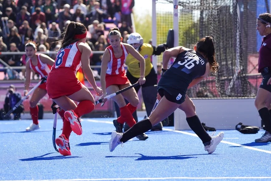Las Leonas golearon a Paraguay en el debut de los Juegos Suramericanos 2026