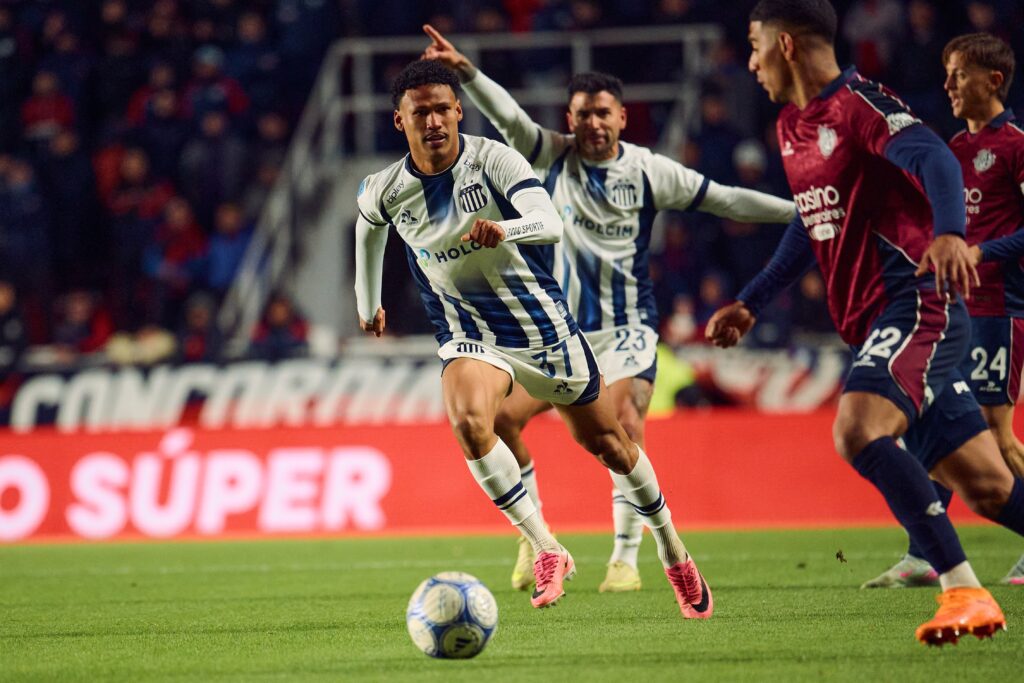 En el debut de Omar De Felippe, Talleres perdió ante San Lorenzo