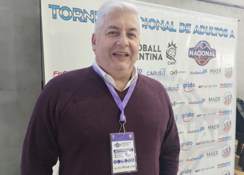 Carlos Ferrea: «Diego Simonet nos llena de orgullo, es un referente de los más grandes»