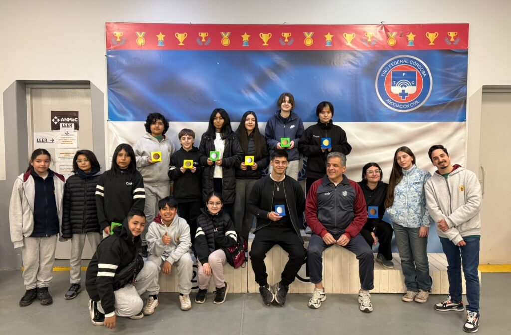El Tiro Deportivo del Colegio Nacional de Monserrat se desarrolla en el Tiro Federal Córdoba