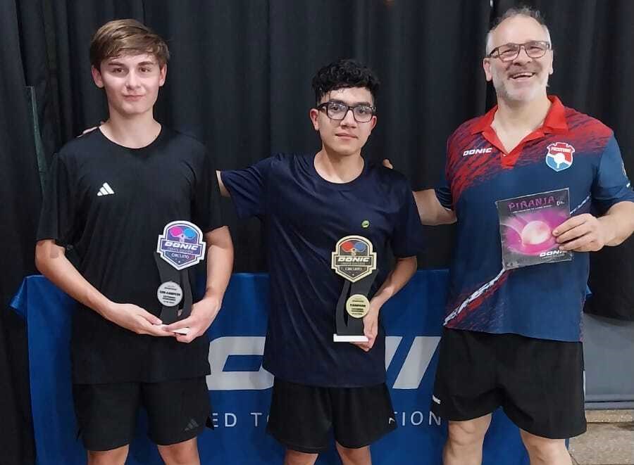 Enzo Cejas «intratable» en el Circuito Donic del ACV Tenis de Mesa
