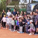 El Córdoba Athletic vio disfrutar a los niños y niñas del «Juega Córdoba» de la Federación Cordobesa de Tenis