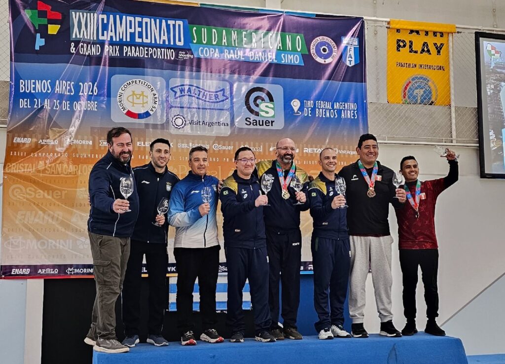El equipo del Tiro Federal Córdoba y una destacada participación en el Campeonato Sudamericano