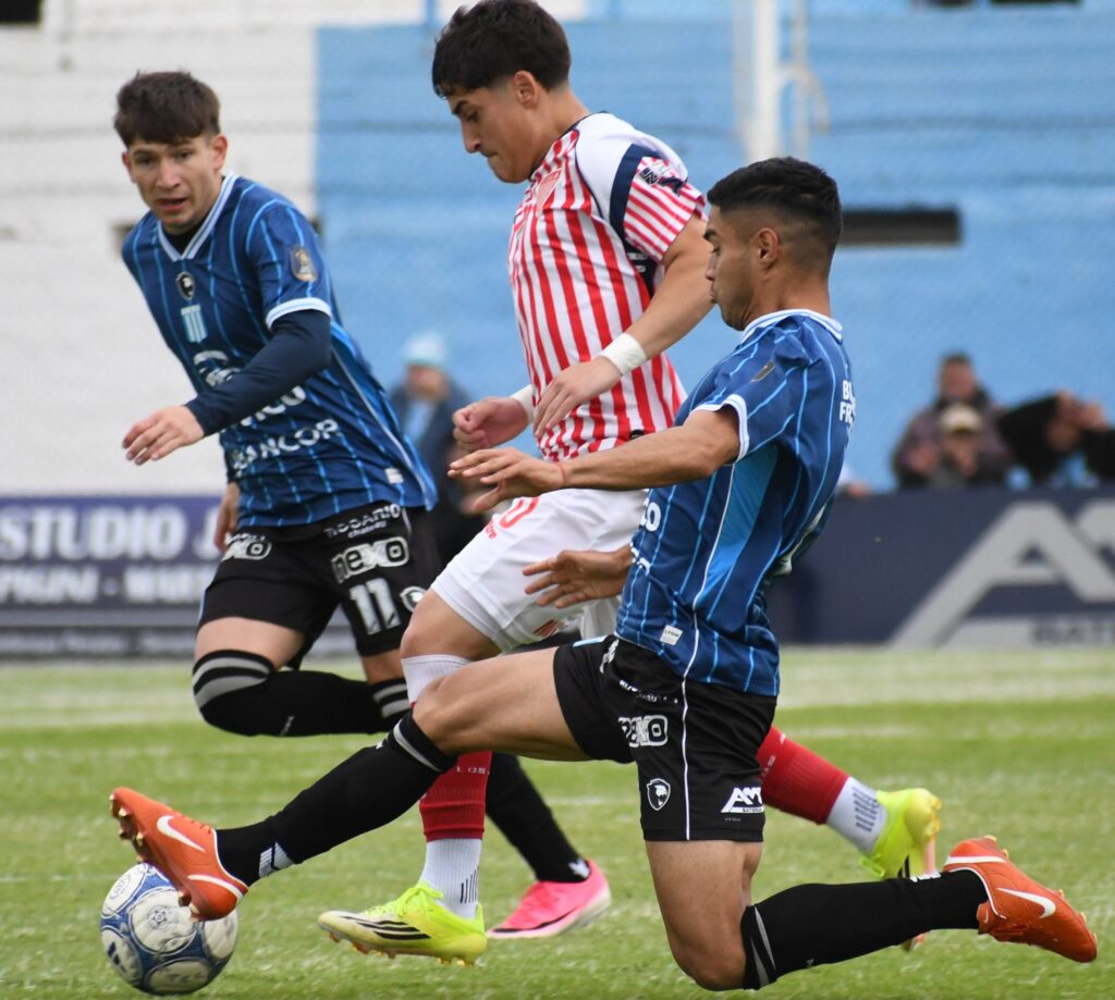 Racing derrotó por la mínima a Los Andes en Nueva Italia