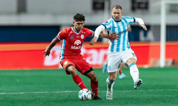 Belgrano visita a Racing en el Cilindro de Avellaneda