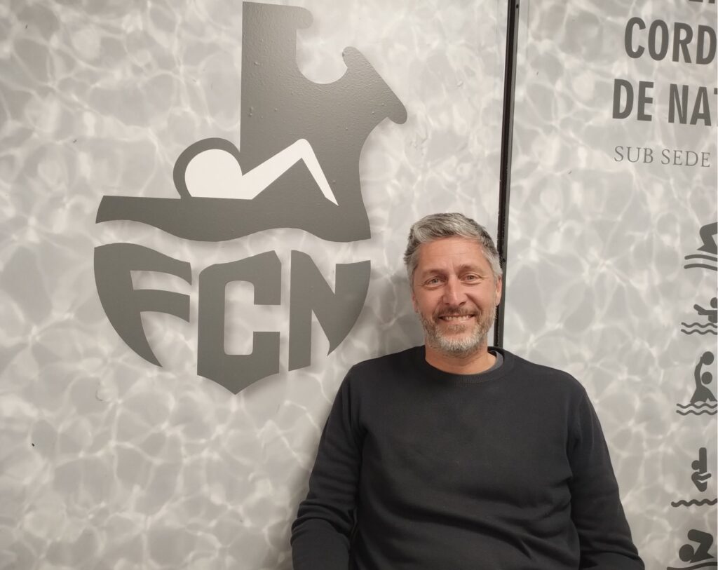 Gustavo Vélez: «Estamos en la tarea de priorizar al nadador antes que nada»