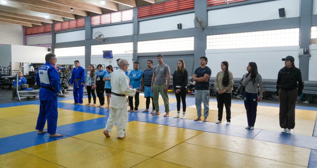 Campus de Judo Paralímpico en el Kempes: capacitación, inclusión y experiencias sobre el tatami