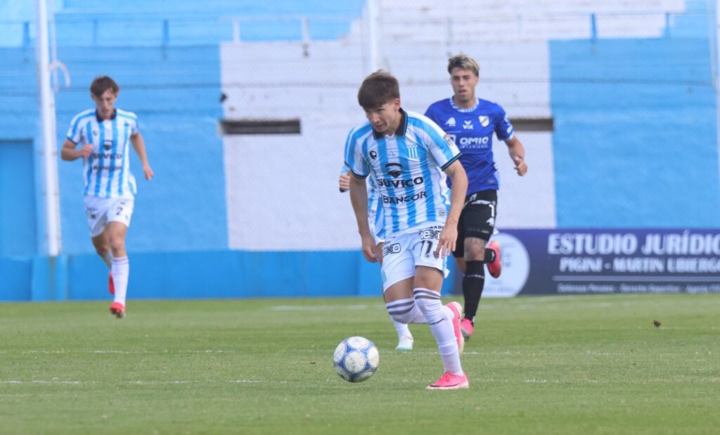 Racing no aguantó la ventaja y perdió ante All Boys en el Miguel Sancho